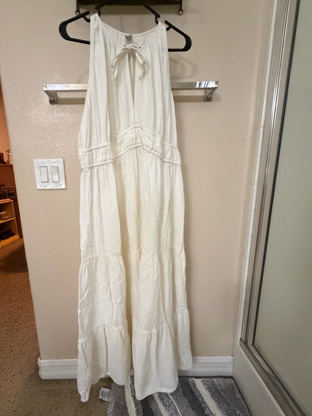 Old Navy Cream Halter-Tie Maxi Dress